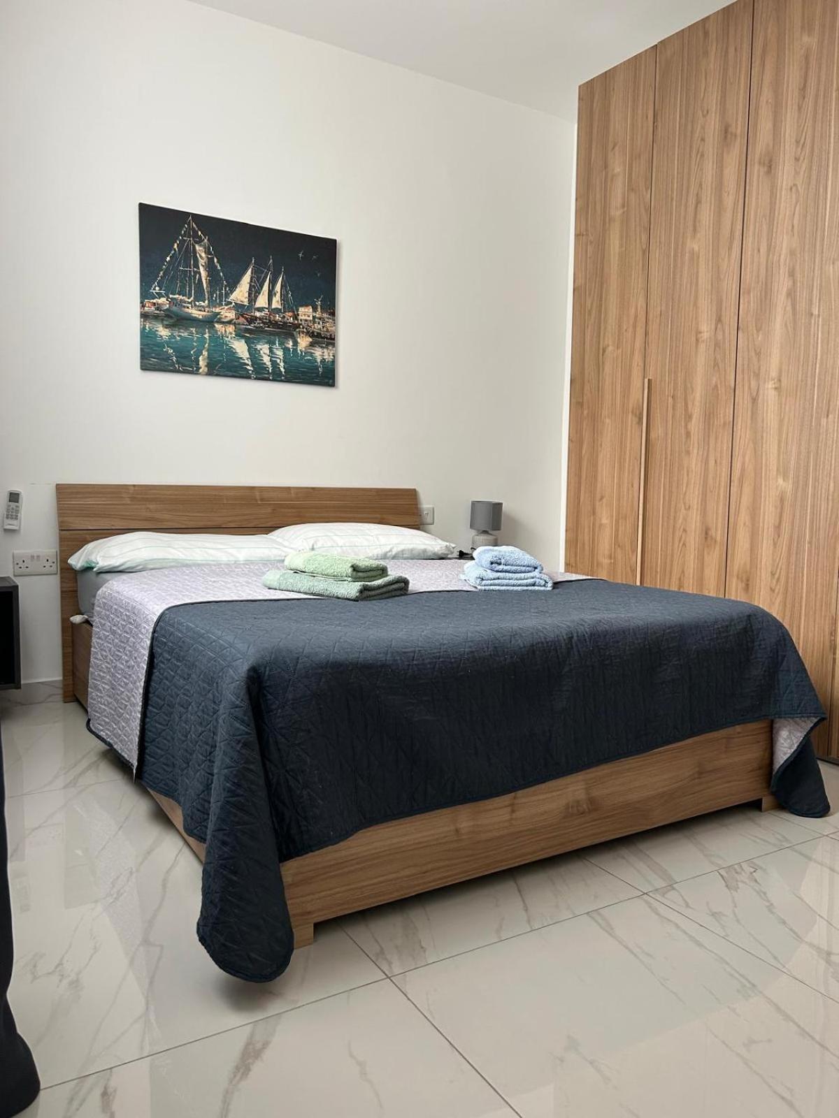 Exceptional 3-Bedroom Apartment, Sliema - Tigne Point! Eksteriør billede