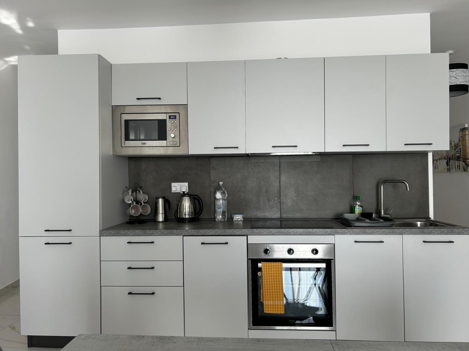 Exceptional 3-Bedroom Apartment, Sliema - Tigne Point! Eksteriør billede