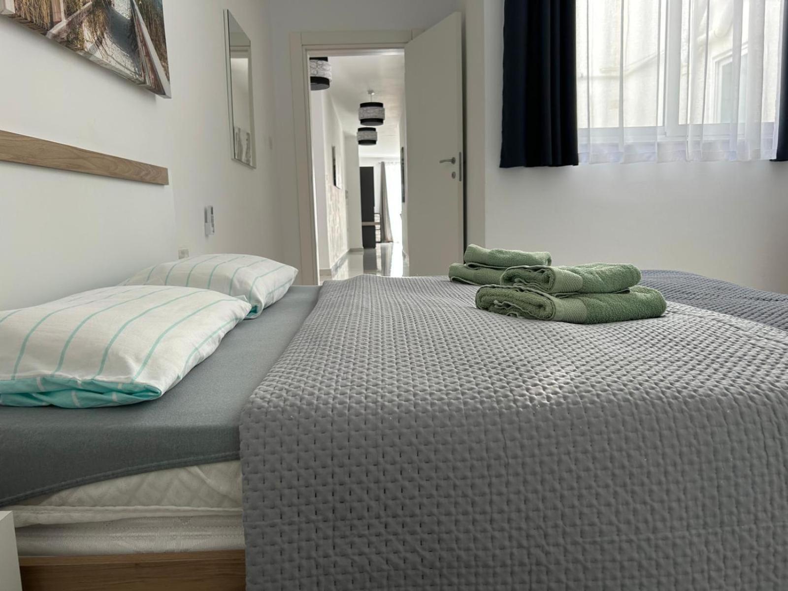 Exceptional 3-Bedroom Apartment, Sliema - Tigne Point! Eksteriør billede